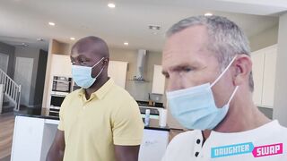 Alona Bloom and Sera Ryder – Lockdown Games