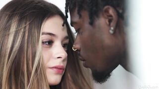 Little Big Slut – Molly Little